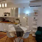 Gizella Apartamento