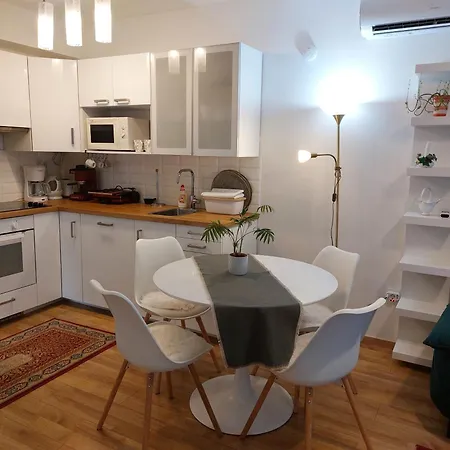 Gizella Balatonfenyves